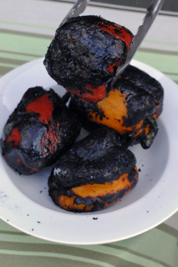 Peppers Roasted in the Weber Chimney