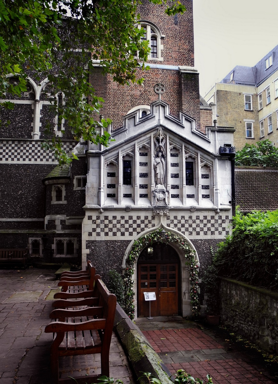 Blog Post Photo of St. Bartholomew's Church in London, England