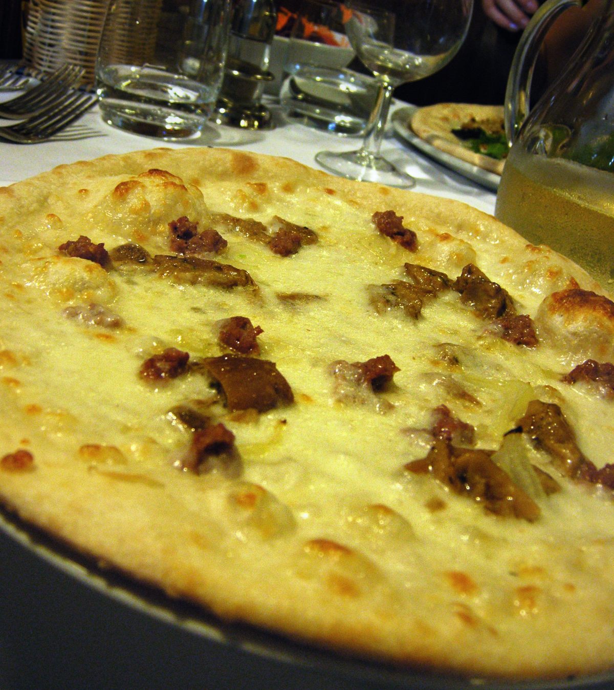 Blog Post Photo, Pizza in Gubbio, Umbria, Italy