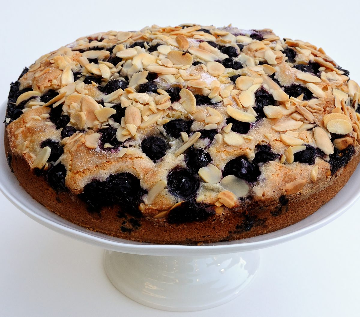 Fresh Blueberry Cake with Almonds, Conran Cake Stand