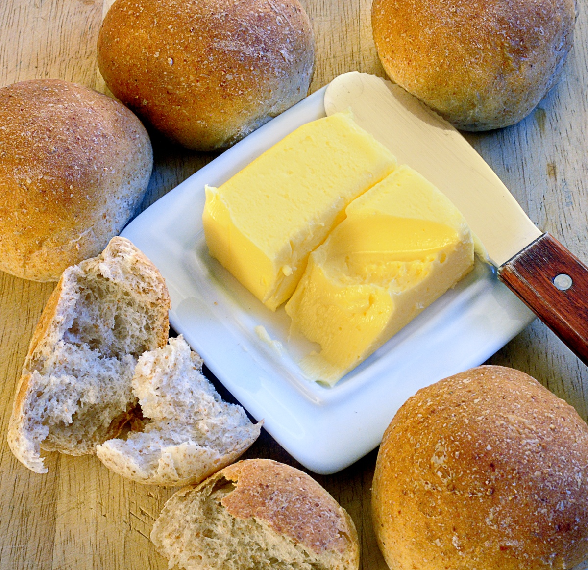Anne’s Two Hour Dinner Rolls – Oracibo