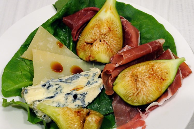 Fresh Figs and Cheese