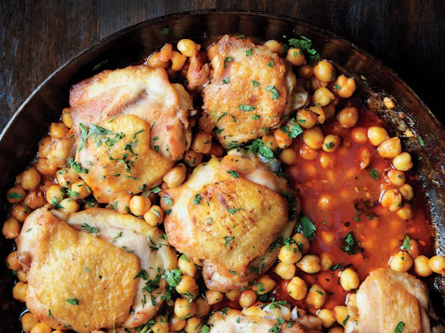 Pan-Roasted Chicken with Harissa Chickpeas – Oracibo