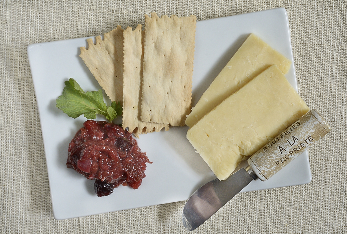 Rhubarb Chutney with Dried Sweet Cherries – Oracibo