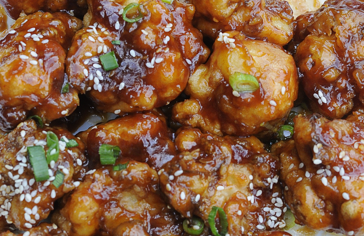General Tso’s Cauliflower – Oracibo